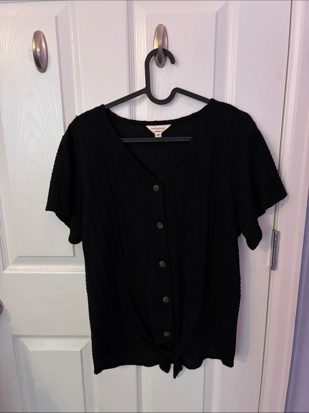 ‘Weatherproof’ Black Short-Sleeve Button-Front Tie-Hem Top